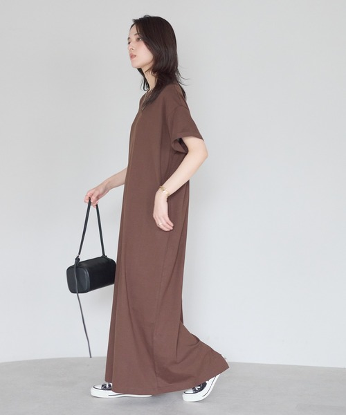 model：161cm 着用サイズ：LARGE