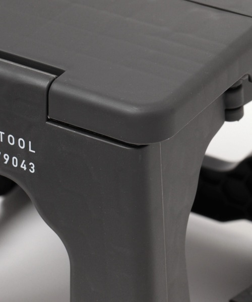 LAKOLE（ラコレ）の「ミニミニライトスツール / 111348（アウトドアグッズ・レディース・ブラック/アイボリー・FREE）」の15枚目の写真