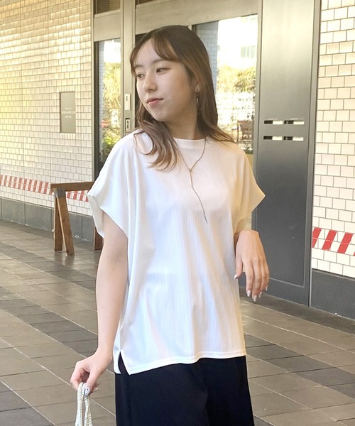 NICOLE white（ニコルホワイト）の「ランダムリブプ カットソープルオーバー（Tシャツ/カットソー・レディース・ネイビー/イエロー/ブラック/オフホワイト/グレー・FREE）」の2枚目の写真