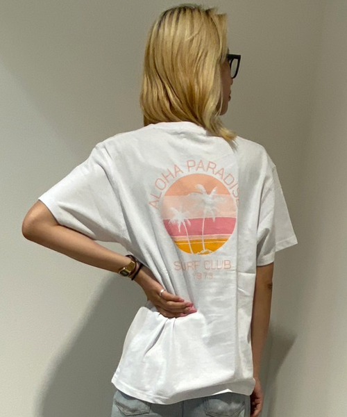 ムラサキスポーツ(ムラサキスポーツ)の「ALOHA PEOPLE/アロハピープル 半袖 Tシャツ バックプリント サークル MOAP24SL006(Tシャツ/カットソー・レディース・ホワイト×ブルー/ホワイト×ピンク・L/M)」の2枚目の写真