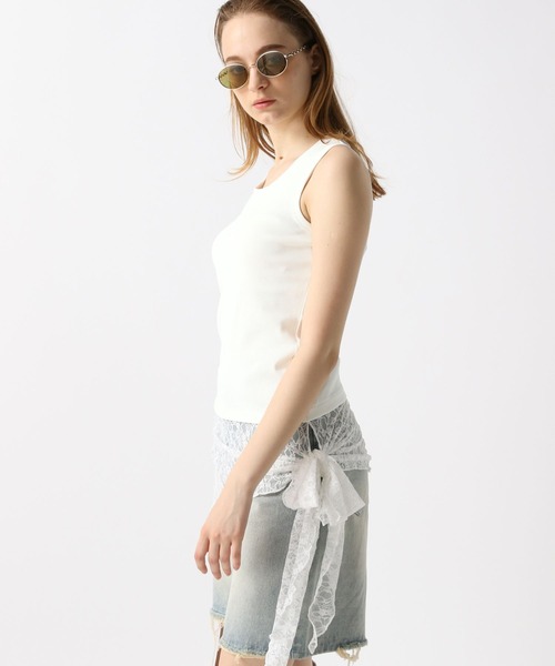 FOREVER 21（フォーエバー トゥエンティーワン）の「レースドッキングタンク（タンクトップ・レディース・ブラック/オフホワイト・SMALL/MEDIUM）」の12枚目の写真