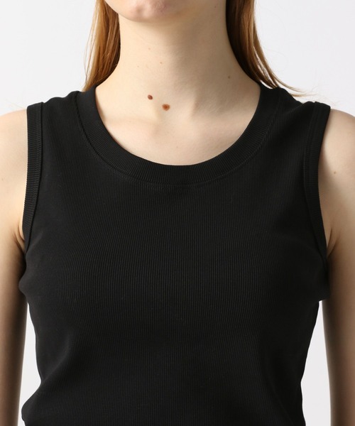 FOREVER 21（フォーエバー トゥエンティーワン）の「レースドッキングタンク（タンクトップ・レディース・ブラック/オフホワイト・SMALL/MEDIUM）」の17枚目の写真