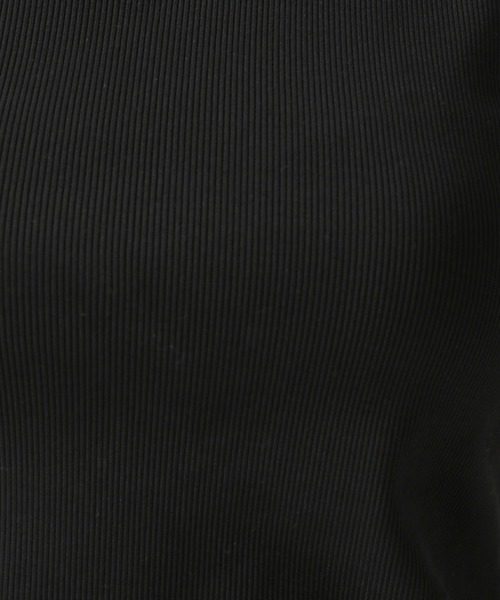 FOREVER 21（フォーエバー トゥエンティーワン）の「レースドッキングタンク（タンクトップ・レディース・ブラック/オフホワイト・SMALL/MEDIUM）」の20枚目の写真