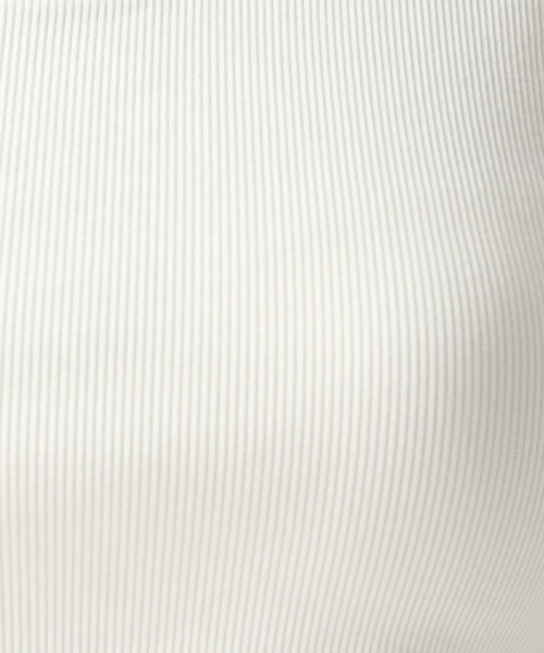 FOREVER 21（フォーエバー トゥエンティーワン）の「レースドッキングタンク（タンクトップ・レディース・ブラック/オフホワイト・SMALL/MEDIUM）」の21枚目の写真