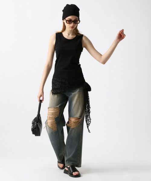 FOREVER 21（フォーエバー トゥエンティーワン）の「レースドッキングタンク（タンクトップ・レディース・ブラック/オフホワイト・SMALL/MEDIUM）」の3枚目の写真