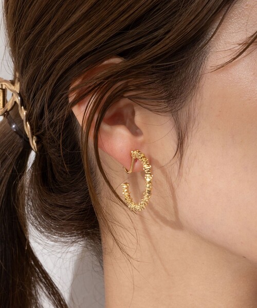 NOLLEY’S（ノーリーズ）の「ガタメタルビーズNEWイヤリング（イヤリング・レディース・シルバー/ゴールド・FREE）」の2枚目の写真