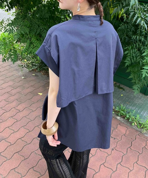 KBF（ケイビーエフ）の「BACKレイヤードスリーブレスブラウス