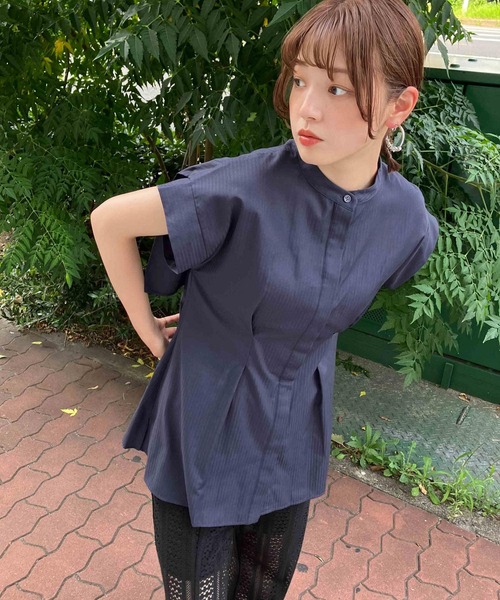 KBF(ケイビーエフ)の「BACKレイヤードスリーブレスブラウス(シャツ/ブラウス・レディース・オフホワイト/ネイビー/ラベンダー・ONE)」の19枚目の写真