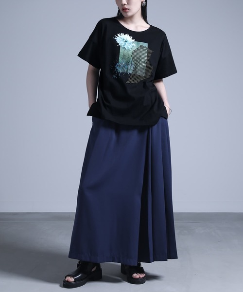 kOhAKU(コハク)の「コラージュプリントTシャツ(Tシャツ/カットソー・レディース・ブラック/オフホワイト・1/2)」の15枚目の写真
