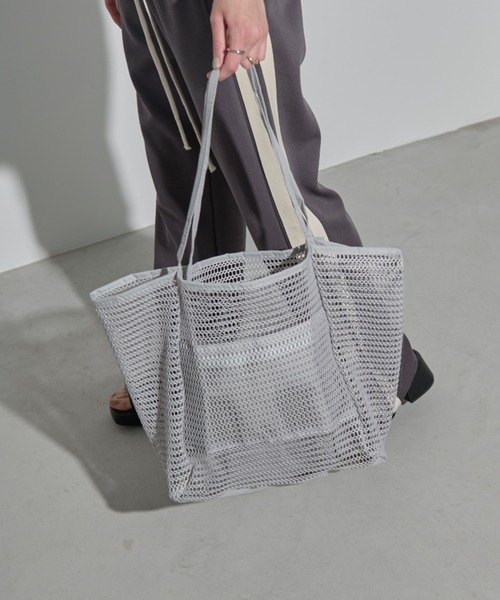 MERLOT（メルロー）の「メッシュトートバッグ/大容量（トートバッグ・レディース・グリーン/グレー/ブラック・FREE）」の9枚目の写真