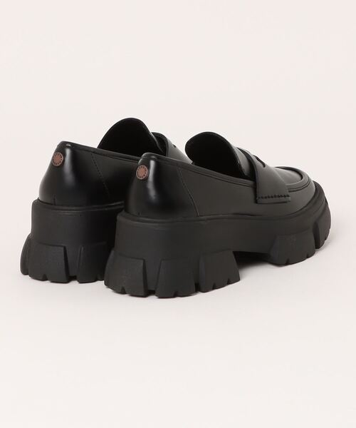 Steve Madden ラウンドトゥ ステッチ スリッポン ローファー item324043110901-1-2.jpg
