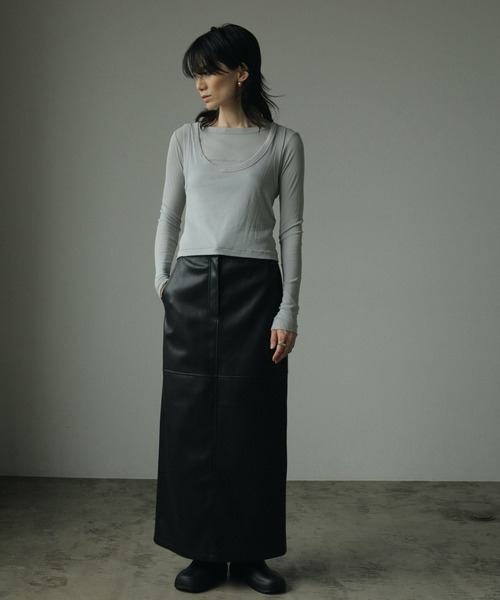 anuke(アンヌーク)の「Ecoleather Tight Skirt(スカート・レディース・ブラック/クリーム・38inch/36inch)」の3枚目の写真