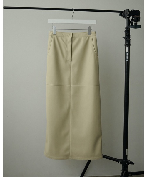 anuke(アンヌーク)の「Ecoleather Tight Skirt(スカート・レディース・ブラック/クリーム・38inch/36inch)」の18枚目の写真