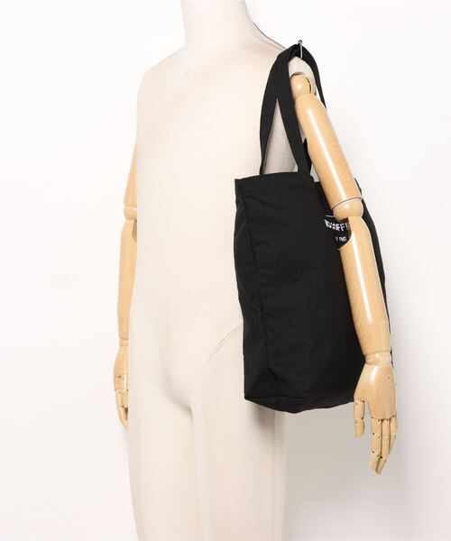 NO COFFEE（ノーコーヒー）の「/FRUIT OF THE LOOM x NO COFFEE/トートバッグ（トートバッグ・レディース・ホワイト系その他3/ブラック系その他/ホワイト系その他2/ブラック系その他3/ブラック系その他2/ホワイト系その他・FREE）」の7枚目の写真