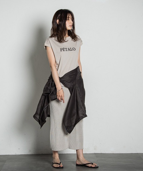 MAYSON GREY（メイソングレイ）の「リッタイシシュウロゴフレンチTシャツ≪手洗い可能≫（Tシャツ/カットソー・レディース・オフホワイト/チャコールグレー/ベージュ・M）」の9枚目の写真