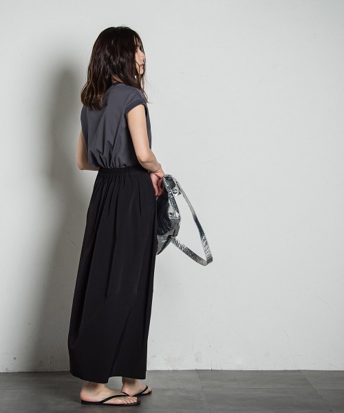 MAYSON GREY（メイソングレイ）の「リッタイシシュウロゴフレンチTシャツ≪手洗い可能≫（Tシャツ/カットソー・レディース・オフホワイト/チャコールグレー/ベージュ・M）」の16枚目の写真