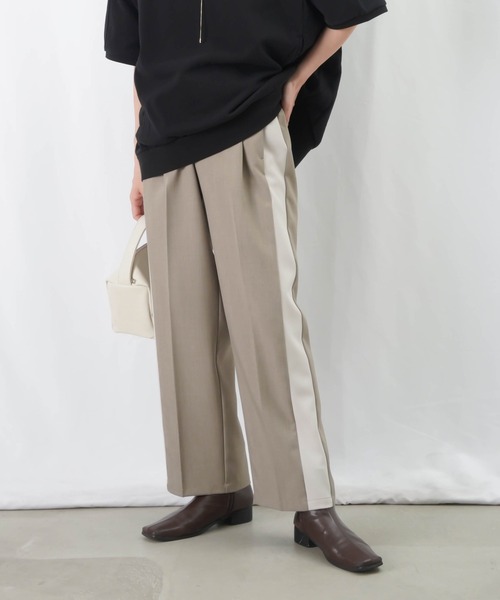 LUCA/LADY LUCK LUCA（ルカ/レディラックルカ）の「LC/LLL ラインタックパンツ（その他パンツ・レディース・ブラック/グレイッシュベージュ・36/38）」の2枚目の写真