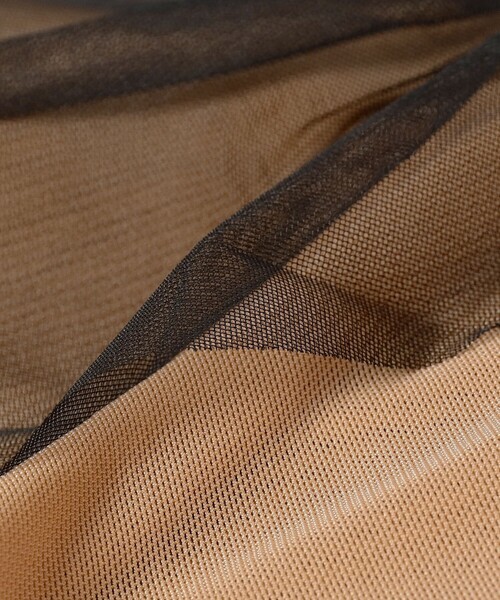 Ray BEAMS（レイビームス）の「RBS / チュール アシメ ギャザー トップス（Tシャツ/カットソー・レディース・ブラウン系その他5/ブラック・ONE SIZE）」の16枚目の写真