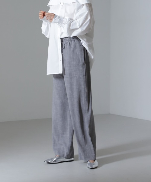 NANO universe（ナノユニバース）の「ベイカーイージードロストパンツ（セットアップ可）（その他パンツ・レディース・ベージュ/グリーン/ブラック・FREE）」の4枚目の写真