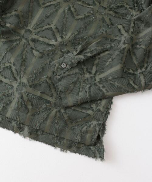 SENSE OF PLACE by URBAN RESEARCH（センスオブプレイスバイアーバンリサーチ）の「フリンジジャガードレギュラーカラーシャツ（シャツ/ブラウス・メンズ・レッド/カーキ/ライトブルー・MEDIUM/LARGE）」の15枚目の写真