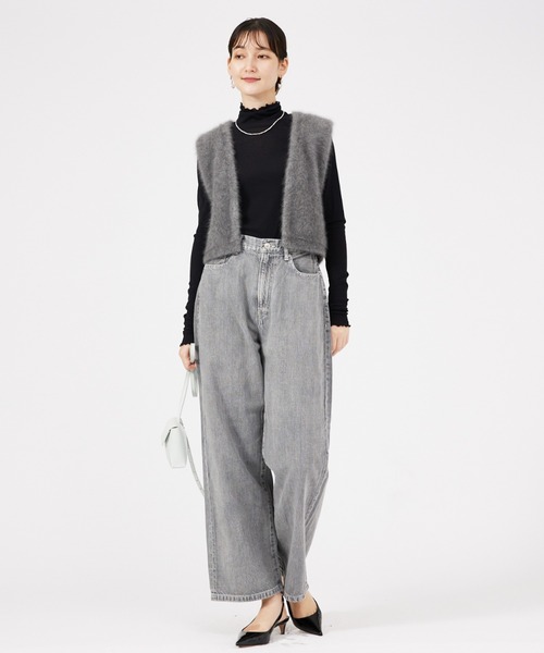 qualite（カリテ）の「ラクーンフォックスニットジレ（ベスト・レディース・グレー/ダークグリーン・フリー）」の4枚目の写真