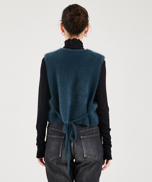 qualite（カリテ）の「ラクーンフォックスニットジレ（ベスト・レディース・グレー/ダークグリーン・フリー）」の12枚目の写真