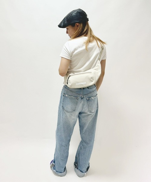 CONVERSE（コンバース）の「CONVERSE/コンバース　BANANA SHOULDER BAG（ショルダーバッグ・メンズ・ブラック/アイボリー/杢グレー・ONE SIZE）」の12枚目の写真
