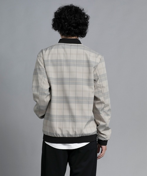 aimoha(アイモハ)の「aimoha men Urban Grid Bomber(ミリタリージャケット・メンズ・ブラック/ベージュ/グリーン・MEDIUM/LARGE/X-LARGE/XX-LARGE/XXX-LARGE)」の12枚目の写真