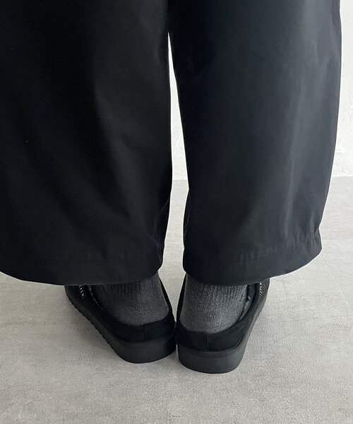 CPCM（シーピーシーエム）の「刺繍スライドモカシンサンダル（サンダル・レディース・ブラック/ベージュ・39/40/41/42）」の6枚目の写真