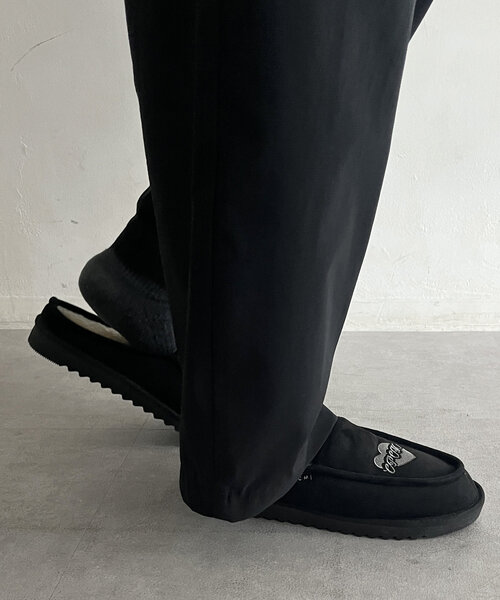 CPCM（シーピーシーエム）の「刺繍スライドモカシンサンダル（サンダル・レディース・ブラック/ベージュ・39/40/41/42）」の7枚目の写真