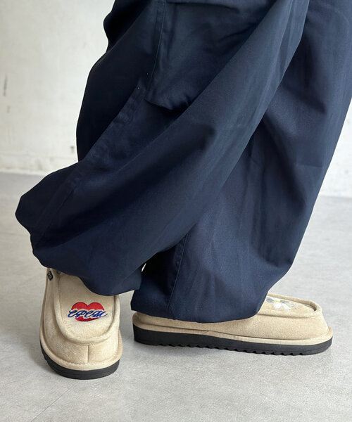 CPCM（シーピーシーエム）の「刺繍スライドモカシンサンダル（サンダル・レディース・ブラック/ベージュ・39/40/41/42）」の16枚目の写真