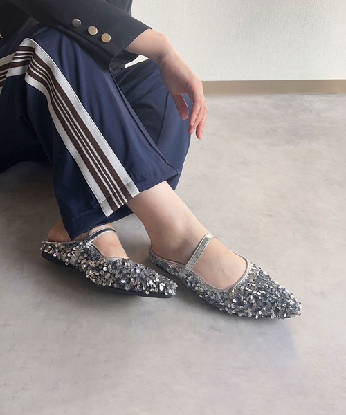 lus.(ラスドット)の「lus. スパンコールフラットミュール(サンダル・レディース・ブラック/シルバー・M/L/LL/S)」の1枚目の写真