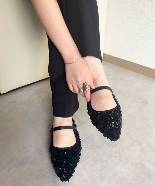 lus.(ラスドット)の「lus. スパンコールフラットミュール(サンダル・レディース・ブラック/シルバー・M/L/LL/S)」の16枚目の写真