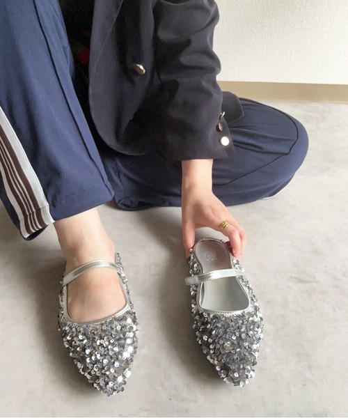 lus.(ラスドット)の「lus. スパンコールフラットミュール(サンダル・レディース・ブラック/シルバー・M/L/LL/S)」の9枚目の写真