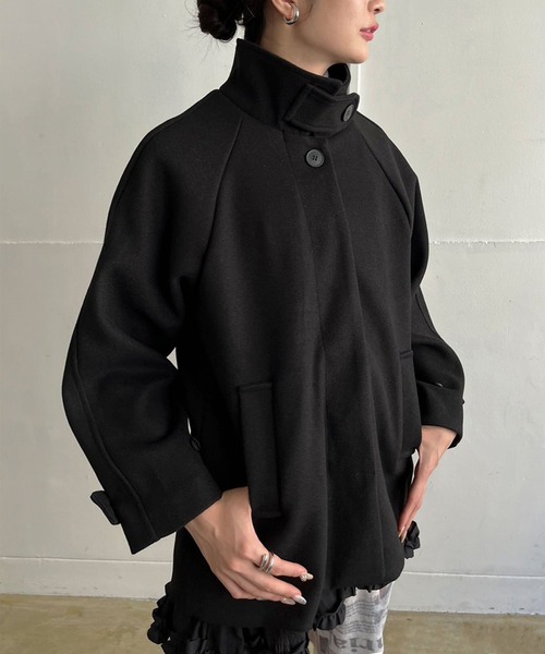 Jewelobe(ジュエローブ)の「スリーブアレンジミディステンカラーコート(ステンカラーコート・レディース・ネイビー/ブラック/グレー・FREE)」の1枚目の写真