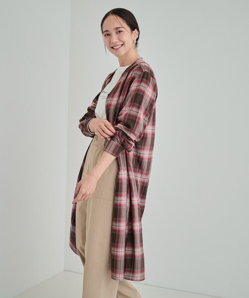SHOO・LA・RUE（シューラルー）の「◆【洗える】着回しいろいろ 大人のためのチェックシャツワンピース（ワンピース・レディース・ブルー系1/モスグリーン系1/レッド系3・02/03/04）」の9枚目の写真
