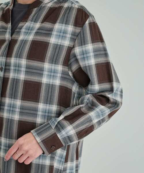 SHOO・LA・RUE（シューラルー）の「◆【洗える】着回しいろいろ 大人のためのチェックシャツワンピース（ワンピース・レディース・ブルー系1/モスグリーン系1/レッド系3・02/03/04）」の20枚目の写真