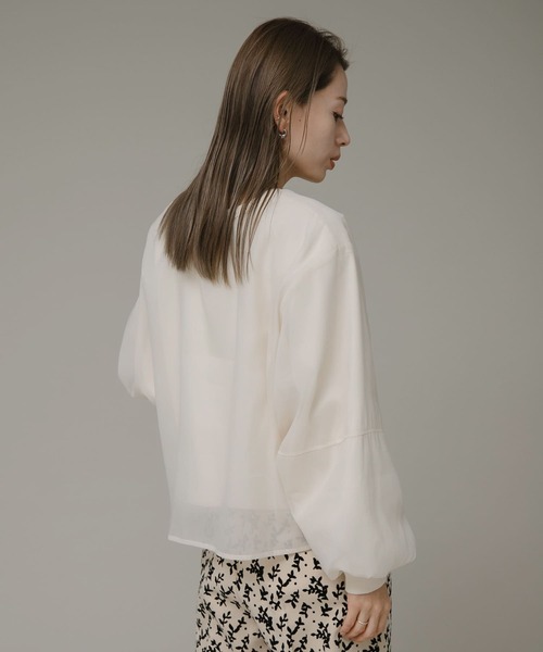 URBAN RESEARCH Sonny Label（アーバンリサーチサニーレーベル）の「『WEB限定』オーガンジードッキングスウェット（スウェット・レディース・アイボリー/ブラウン系その他/ライトグレー・FREE）」の20枚目の写真