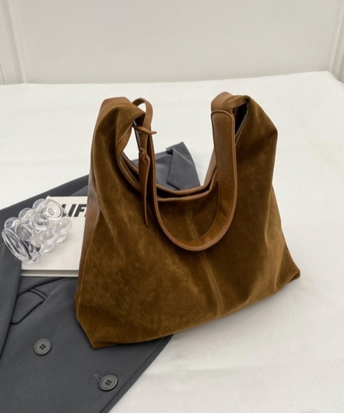 mebole（メボレ）の「ベルベットワンショルダートート（トートバッグ・レディース・ブラウン/ダークブラウン/ブラック/キャメル・FREE）」の12枚目の写真