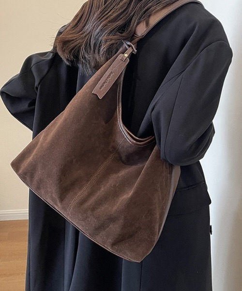 mebole（メボレ）の「ベルベットワンショルダートート（トートバッグ・レディース・ブラウン/ダークブラウン/ブラック/キャメル・FREE）」の11枚目の写真