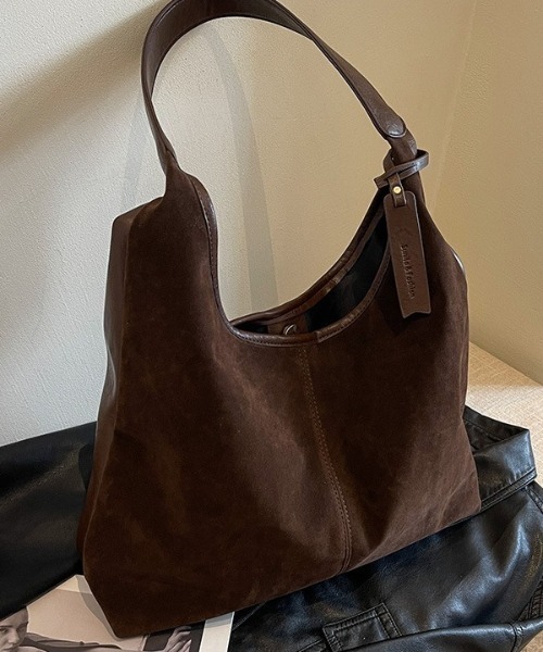 mebole（メボレ）の「ベルベットワンショルダートート（トートバッグ・レディース・ブラウン/ダークブラウン/ブラック/キャメル・FREE）」の7枚目の写真