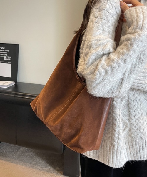 mebole（メボレ）の「ベルベットワンショルダートート（トートバッグ・レディース・ブラウン/ダークブラウン/ブラック/キャメル・FREE）」の15枚目の写真