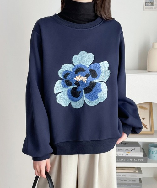 ABITOKYO(アビトーキョー)の「花柄刺繍裏起毛スウェットプルオーバー(スウェット・レディース・ベージュ/ブラック/ネイビー・L/XL/M)」の10枚目の写真