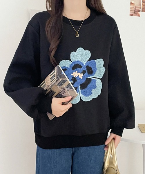 ABITOKYO(アビトーキョー)の「花柄刺繍裏起毛スウェットプルオーバー(スウェット・レディース・ベージュ/ブラック/ネイビー・L/XL/M)」の12枚目の写真
