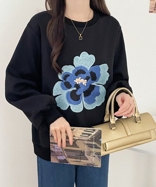 ABITOKYO(アビトーキョー)の「花柄刺繍裏起毛スウェットプルオーバー(スウェット・レディース・ベージュ/ブラック/ネイビー・L/XL/M)」の13枚目の写真