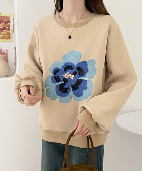 ABITOKYO(アビトーキョー)の「花柄刺繍裏起毛スウェットプルオーバー(スウェット・レディース・ベージュ/ブラック/ネイビー・L/XL/M)」の15枚目の写真