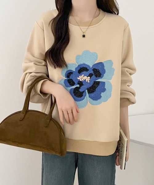 ABITOKYO(アビトーキョー)の「花柄刺繍裏起毛スウェットプルオーバー(スウェット・レディース・ベージュ/ブラック/ネイビー・L/XL/M)」の16枚目の写真