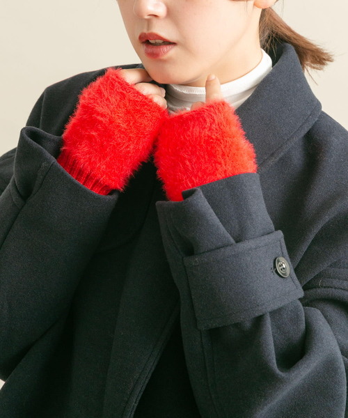 KBF（ケイビーエフ）の「ファーアームウォーマー（手袋・レディース・レッド/ホワイト/ブラック・ONE）」の11枚目の写真