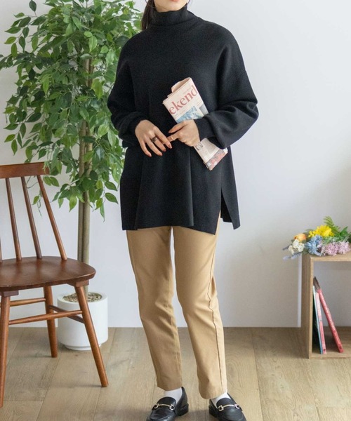 HusHusH（ハッシュアッシュ）の「【HusHusH/ハッシュアッシュ】リブタートルネック ニットチュニック（ニット/セーター・レディース・ラベンダー/モカ/ブラック・M/L）」の4枚目の写真