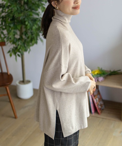 HusHusH（ハッシュアッシュ）の「【HusHusH/ハッシュアッシュ】リブタートルネック ニットチュニック（ニット/セーター・レディース・ラベンダー/モカ/ブラック・M/L）」の9枚目の写真